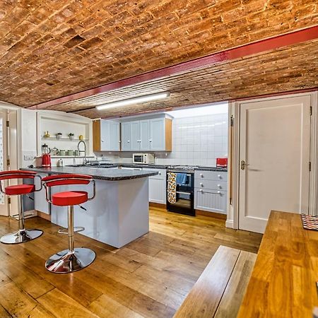 Host & Stay - The Basement On The Tything Worcester Esterno foto